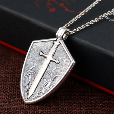 Pendiente Espada y Escudo para Hombre - Joya de Acero Inoxidable - Image 8