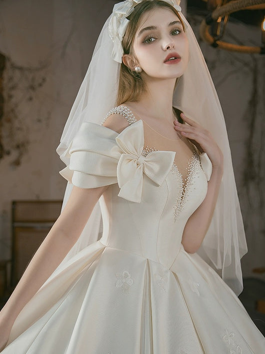 Vestido de Novia Vintage en Satén Elegante - Image 2