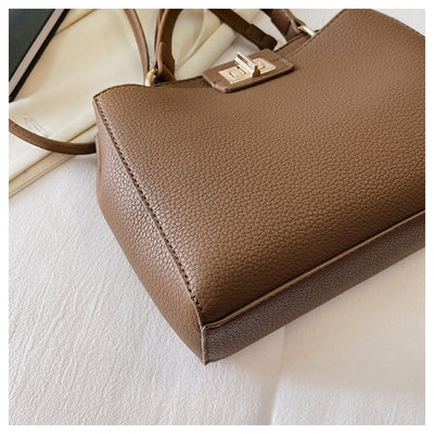 Bolsa Mensajera Estilosa de Gran Capacidad para Desplazamientos Diarios - Image 13
