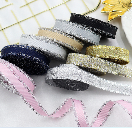 Cinta Decorativa para Regalos Bodas Oro y Plata con Flecos y Moño - Image 2