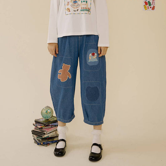 Pantalón Cropped Denim Patchwork Estilo Universitario con Bordado de Oso - Image 6