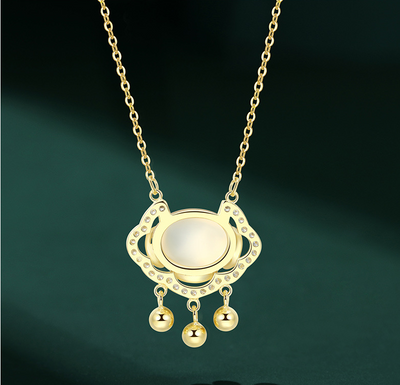 Collar de Plata S925 con Celadonia Blanca - Nubes Auspiciosas y Cierre de Paz - Image 10