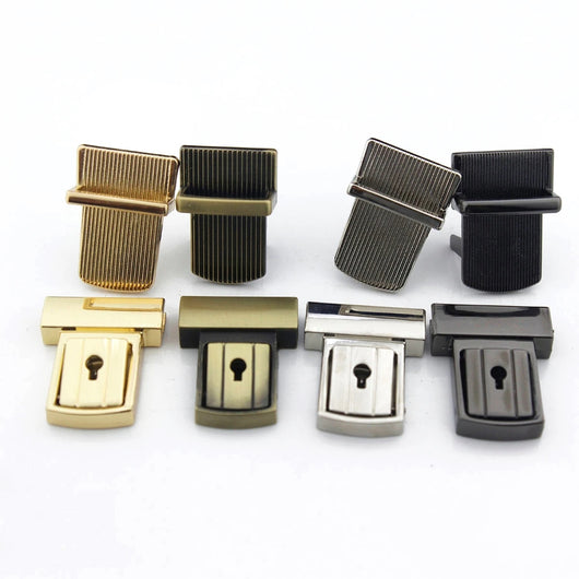 Cerradura Embutida con Accesorios de Hardware en Oro, Plata y Negro