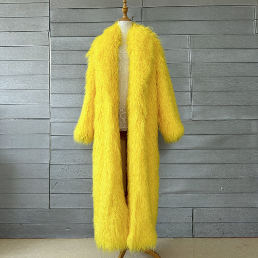 Abrigo de Invierno para Mujer en Cuero con Detalles de Piel - Image 11