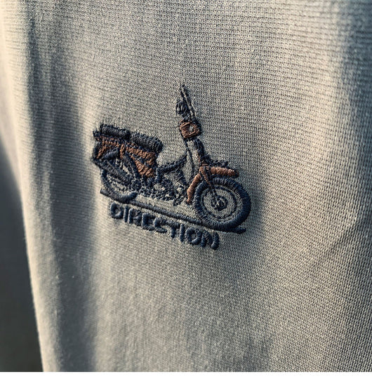 Camiseta Casual para Hombre Verano con Bordado Minimalista - Image 13