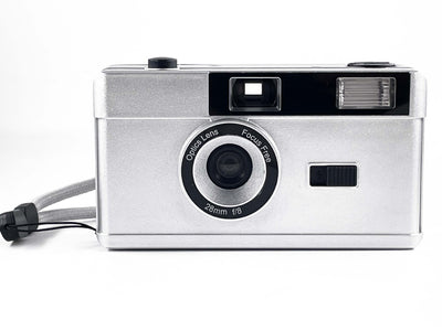 Cámara Retro de 35mm con Flash Integrado - Image 2