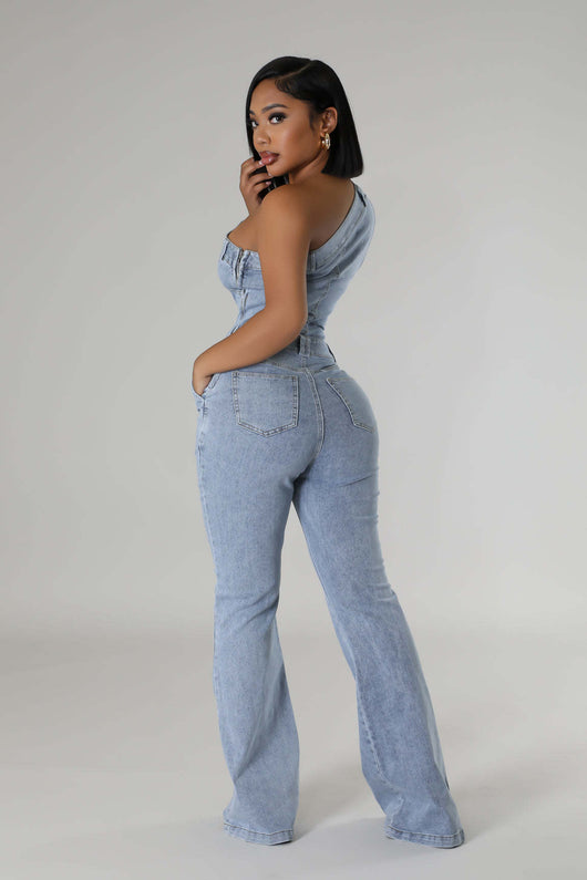 Jumpsuit Denim Ajustado con Hombros Caídos y Cintura Ceñida - Image 9
