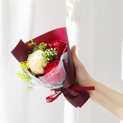Ramo de Rosas Jabón Simulado 520 - Regalo Romántico para San Valentín - Image 3