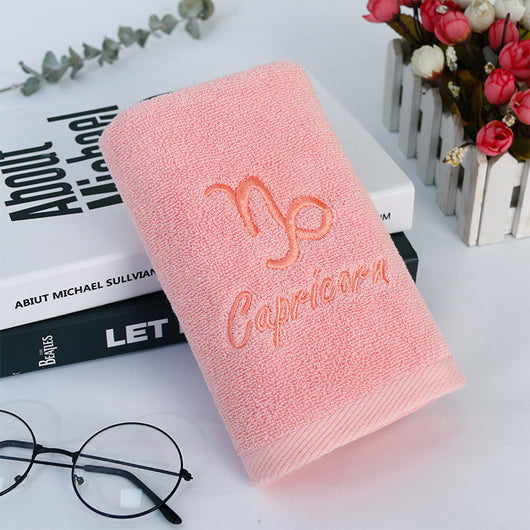 Toalla de Baño Constellation Plus Gruesa y Absorbente con Bordado - Image 19