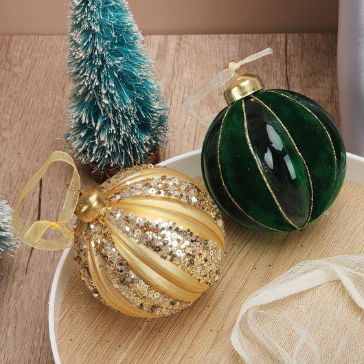 Bola de Navidad de Vidrio con Franjas Verdes y Textura Aterciopelada - Image 8
