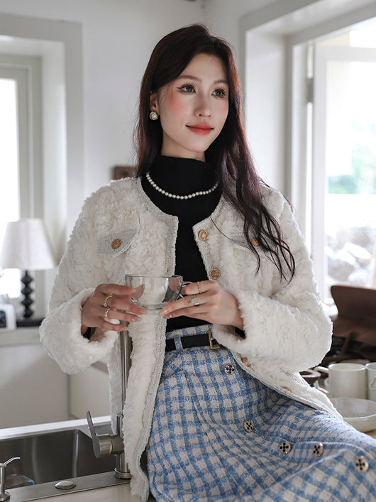 Abrigo de Lana de Cordero - Elegancia y Temperamento - Image 18