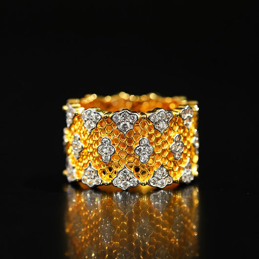 Anillo de Diamante Vintage con Encaje Ancho - Image 5
