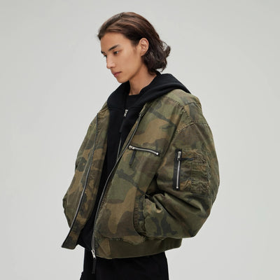 Chamarra Acolchada Estilo Camuflaje Desgastado con Diseño Superposado - Image 4