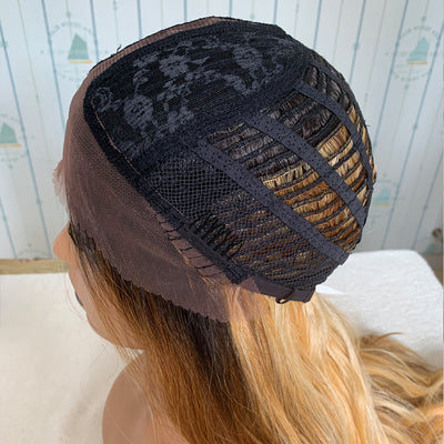 Peluca Larga Ondulada 30 Pulgadas Efecto Piano - Cabello Sintético Premium - Image 4