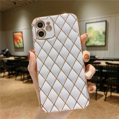 Funda para Celular Piel de Cordero Electrochapada con Diseño Diamante - Image 10