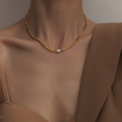 Collar Multicapa Dorado con Diamantes Verdes - Image 12