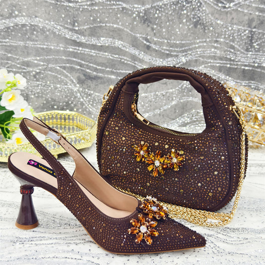 Zapatos de Tacón Alto Punta Fina con Flores de Cristales y Bolso Juego Suave