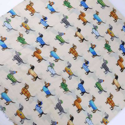 Pañoleta de Satén Estampada con Perro Salchicha - Image 29