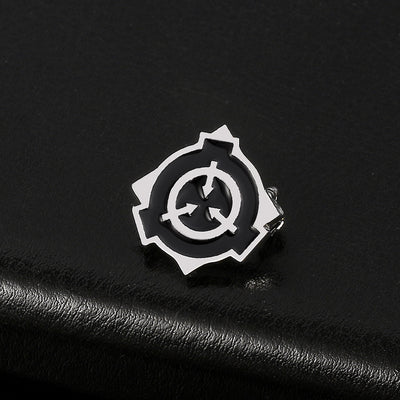 Distintivo Dorado M - Broche de Uniforme Exquisito - Image 9