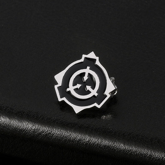 Distintivo Dorado M - Broche de Uniforme Exquisito - Image 3