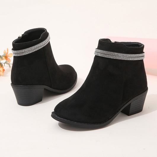 Botines para Niñas con Doble Correa y Detalles de Cristal - Image 10