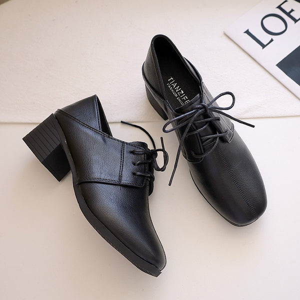 Zapatos Retro Universitarios con Punta Cuadrada y Tacón Medio