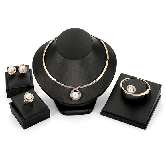 Juego de 4 Collares de Aleación - Joyería Versátil y Elegante