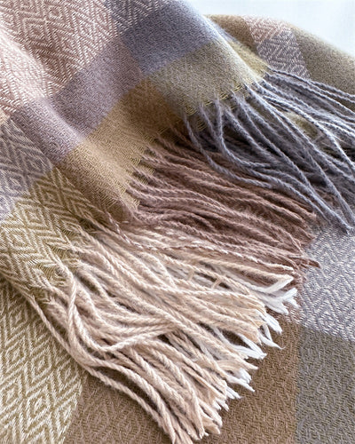 Bufanda Unisex Otoño Invierno con Borlas - Versátil para Cualquier Estilo - Image 38