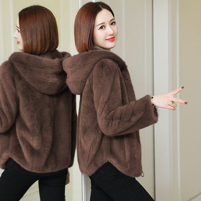 Abrigo Corto Grueso con Capucha y Cuello de Piel para Invierno - Image 10