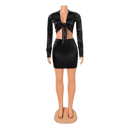 Conjunto Ejecutivo Ajustado: Blusa Manga Larga y Falda Corta Dos Piezas - Image 7