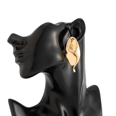 Aretes de Flor Plisada en Metal Líquido - Image 26