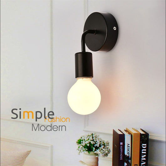 Lámpara de Pared Minimalista en Madera Maciza y Hierro para Dormitorio - Image 2