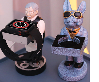 Soporte de Carga Inalámbrica Astronauta Creativo para Reloj Inteligente - Image 14