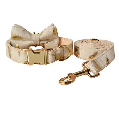 Collar para Perro de Terciopelo Crema con Estampado de Plumas - Image 14