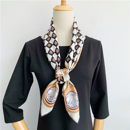 Pañuelo Cuadrado Grande de Seda Twill Carruaje - Elegancia y Sofisticación