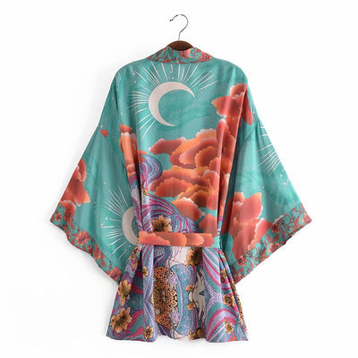 Kimono Cardigan Suelto con Estampado de Luna y Cinturón - Image 3