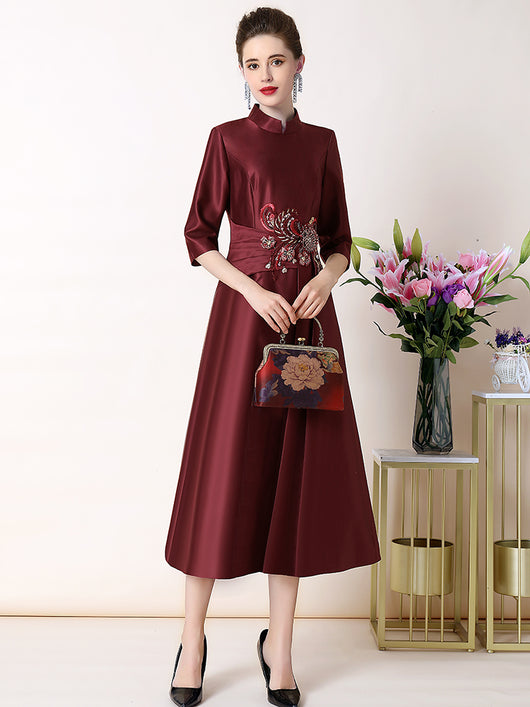 Vestido Cheongsam Elegante para Banquetes y Bodas - Image 9