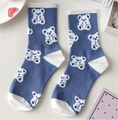 Calcetines Medianos Estilo Coreano con Osito Adorable