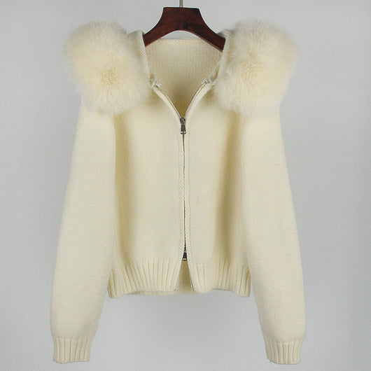 Abrigo de Primavera para Mujer con Cuello de Zorro Real y Capucha - Image 8