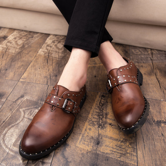 Zapatos de Cuero Estilo Británico Retro con Remaches para Hombre