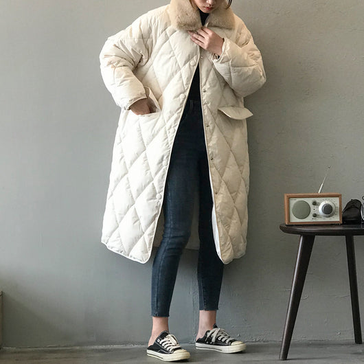 Chaqueta Acolchada para Mujer con Cuello de Piel y Diseño Rombo - Image 2