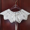 Chal Femenino con Cuello de Encaje Organza Bordado y Flores