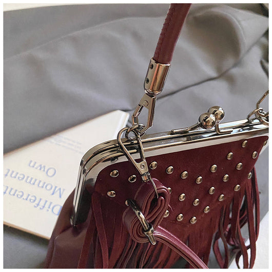 Bolsa Retro de Hombro para Mujer con Remaches y Borlas - Image 34