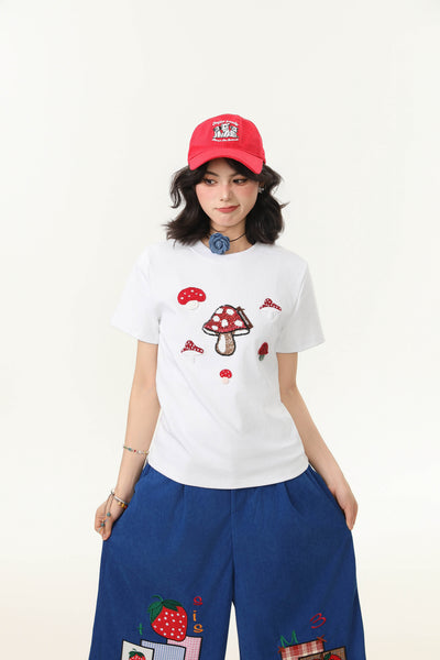 Camiseta Cuello Redondo Manga Corta con Bordado de Hongos para Mujer - Image 10