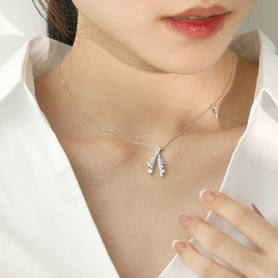 Collar de Plata Esterlina Pluma de Hada - Lujo Ligero para Mujer - Image 3