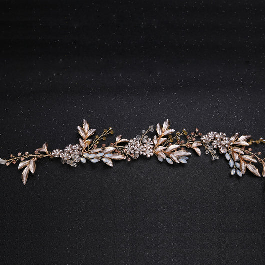 Diadema Artesanal de Hoja de Oro para Novia - Image 12