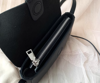Bolsa Cuadrada Minimalista de Cuero para Celular - Image 16