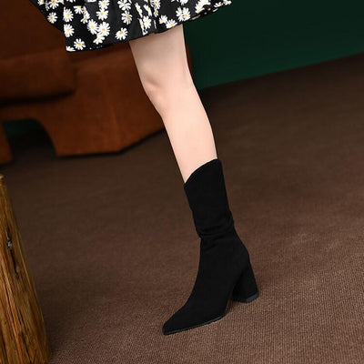 Botas Tobilleras Estilo Coreano con Tacón Grueso y Punta Afilada en Gamuza - Image 4