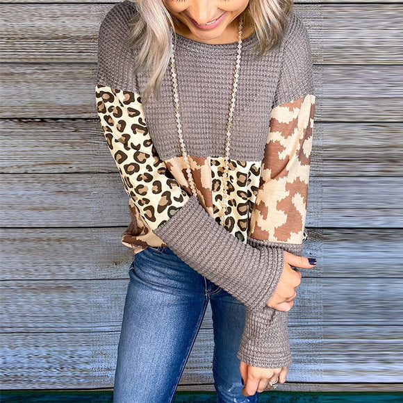 Blusa Larga con Costuras de Leopardo