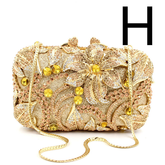Clutch Elegante con Flores y Cristales Brillantes - Image 18